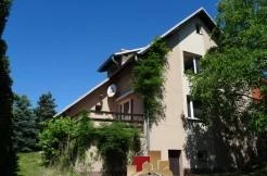 Atrakcyjny dom na przedmieściach Zielonej Góry