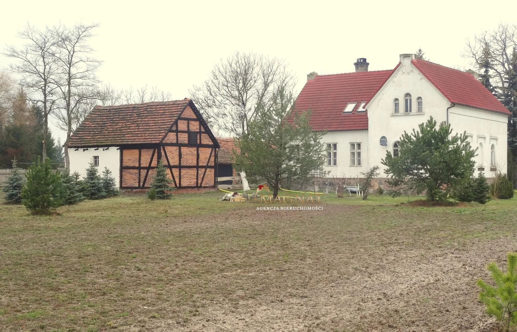 Dom z zabudowaniami 15km od Zielonej Góry